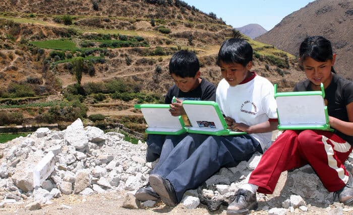 El Internet satelital y la expansión de la banda ancha en Perú