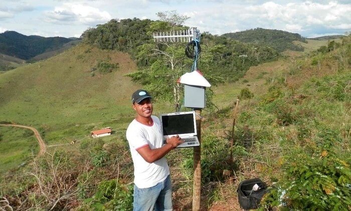 ¿Cómo impacta el Internet satelital en zonas rurales?