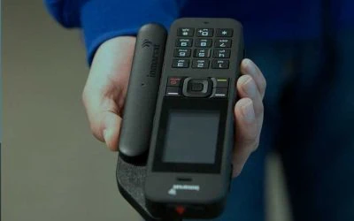 Cómo los Gobiernos Usan la Telefonía Satelital para Seguridad Nacional